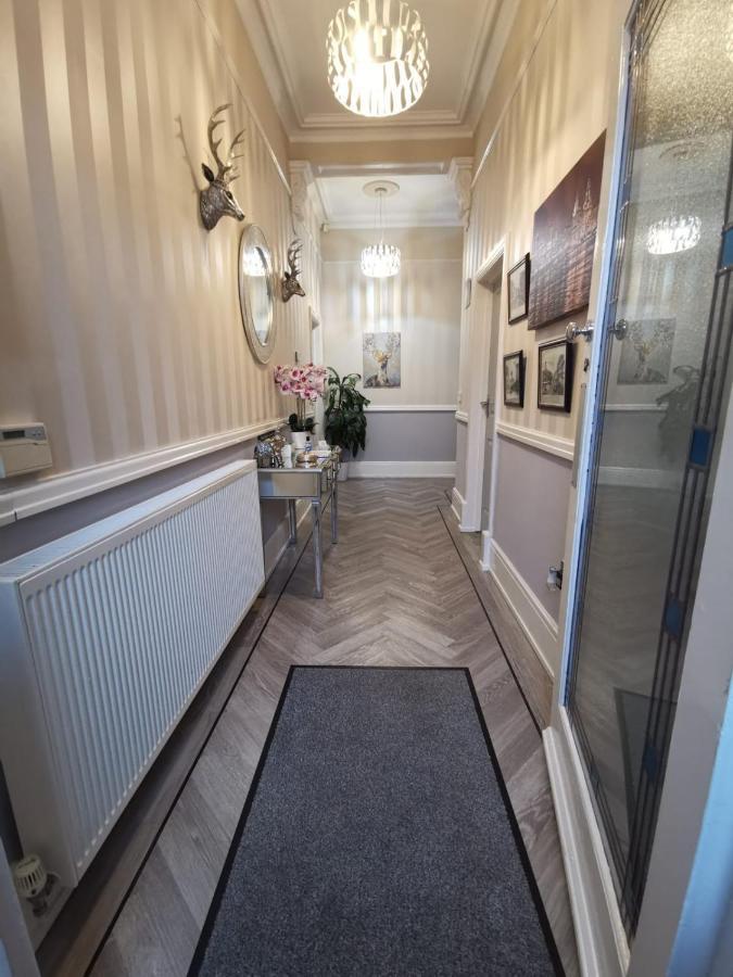 Vale House Bed and Breakfast Southport Exteriör bild